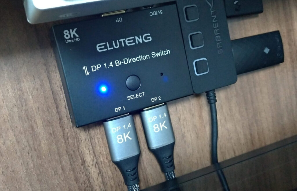 ELUTENG 8K DisplayPort 手動切替器を試す＋注意点も！