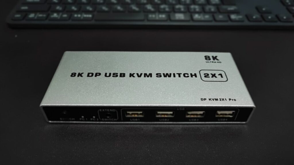 8K KVM Switch
