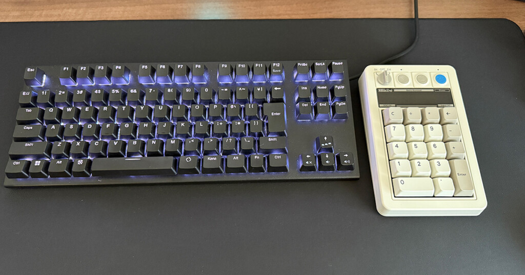 8BitDo and 10KeyLess-Keyboard