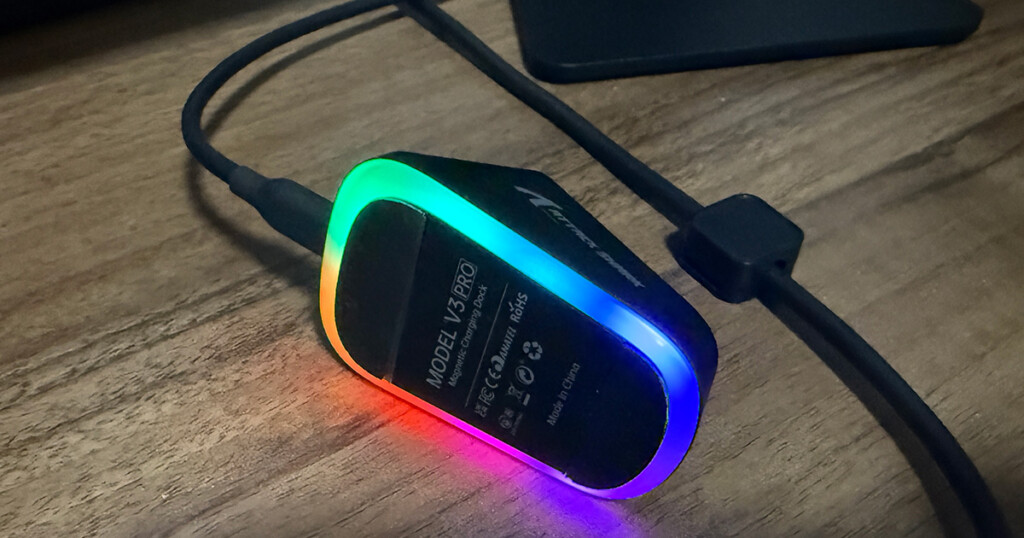 AT-SA V3PRO Charging-Stand02